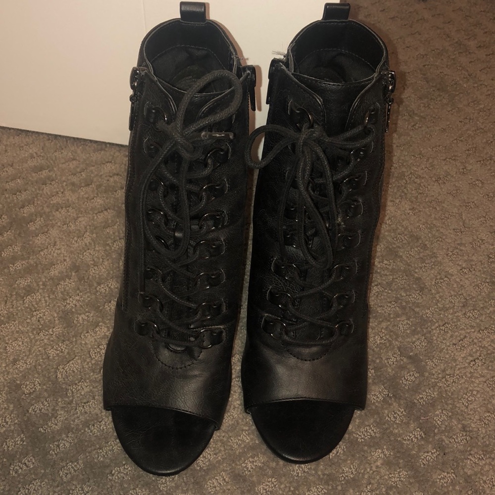 Black Guess peep toe heels